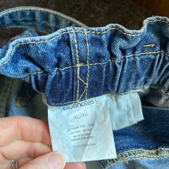 Boyfriend cut jeans - Picture 3 of 3